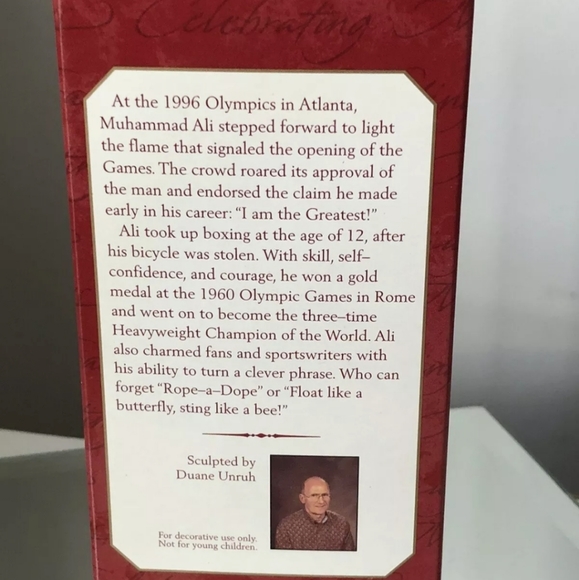 1999 Muhammad Ali Boxing Hallmark Keepsake Ornament - NIB - Picture 2 of 2